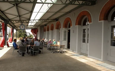 Unser Bahnhof von Außen